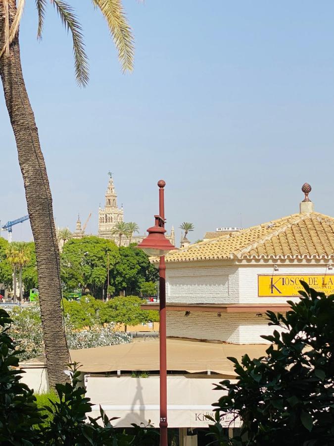 Betis A La Orilla Del Guadalquivir & Vistas A La Giralda Sevilha Exterior foto